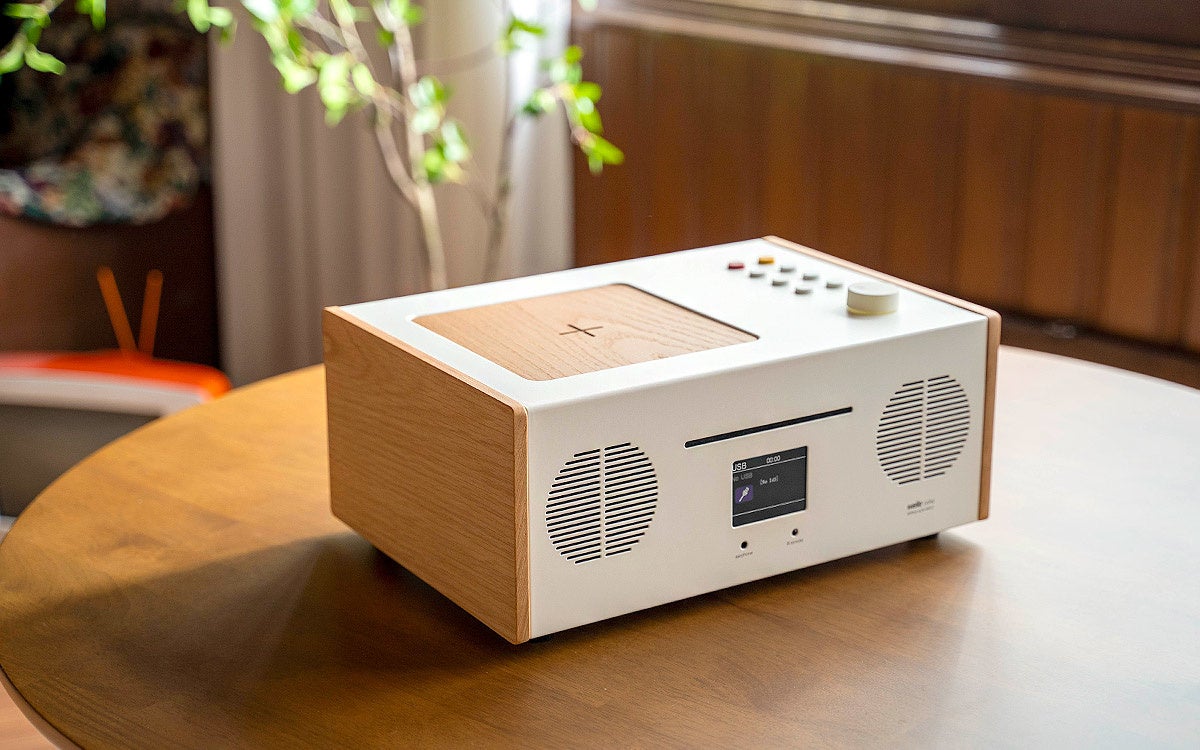 Welleより、ラジオ受信やEQ可能なデスクトップオーディオ「W401D」を