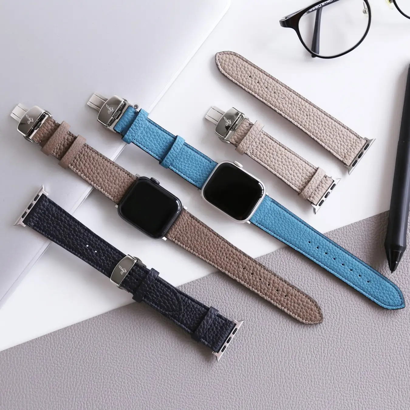ABBI SIGNATURE、ドイツ名門レザー×日本の職人技「シュランケンカーフApple Watch用バンド」発売